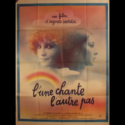 L'UNE CHANTE L'AUTRE PAS
