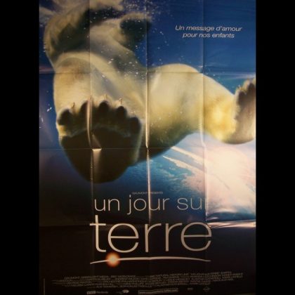 UN JOUR SUR TERRE - Titre original : EARTH