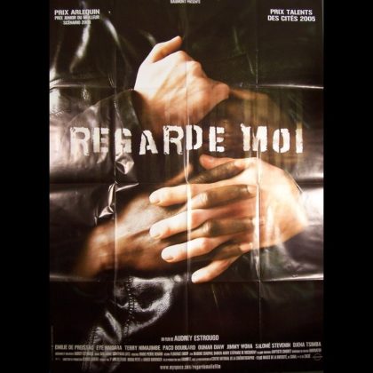 REGARDE MOI