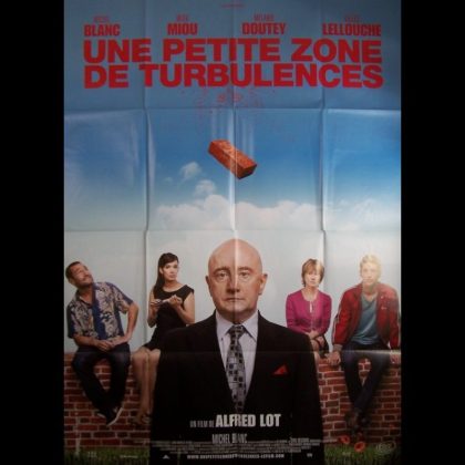 UNE PETITE ZONE DE TURBULENCES