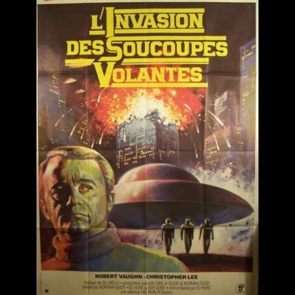 LES INVASION DES SOUCOUPES VOLANTES