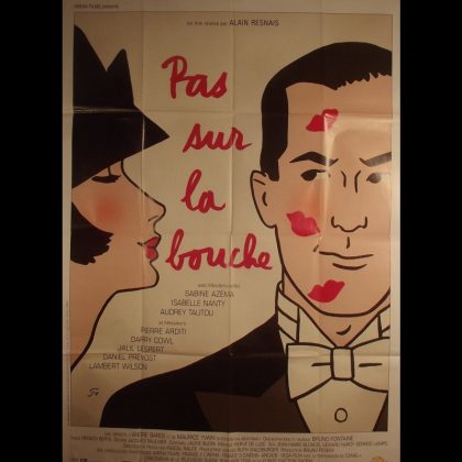 PAS SUR LA BOUCHE
