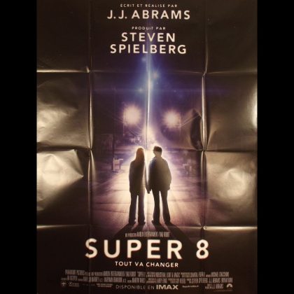 SUPER 8